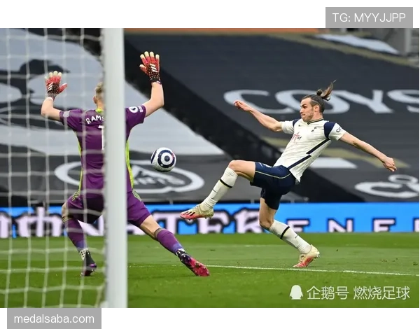 孙兴慜的无球跑动艺术：如何以反越位撕裂防线